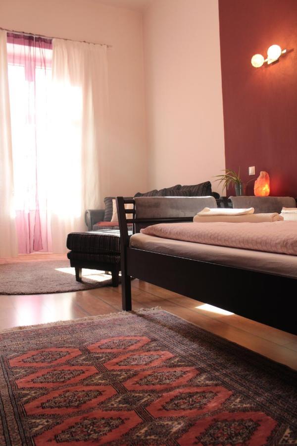 Yasmine Flat Apartment Budapesta Exterior foto